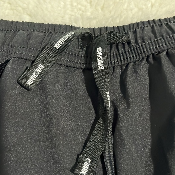 Gymshark shorts - Picture 5 of 9
